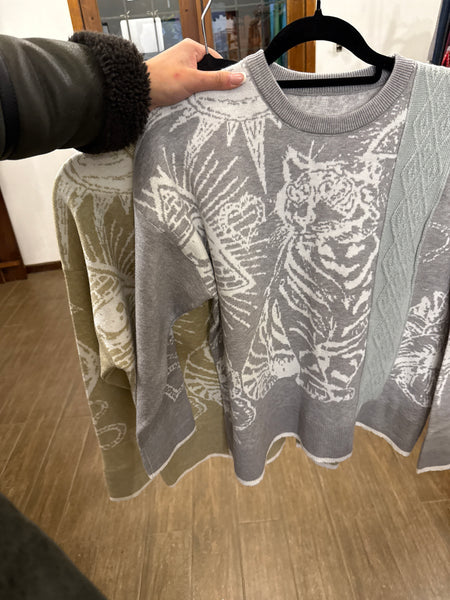 Suéteres diseño tigre