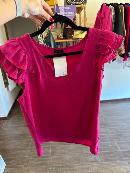 Polera escote en V con vuelos en mangas