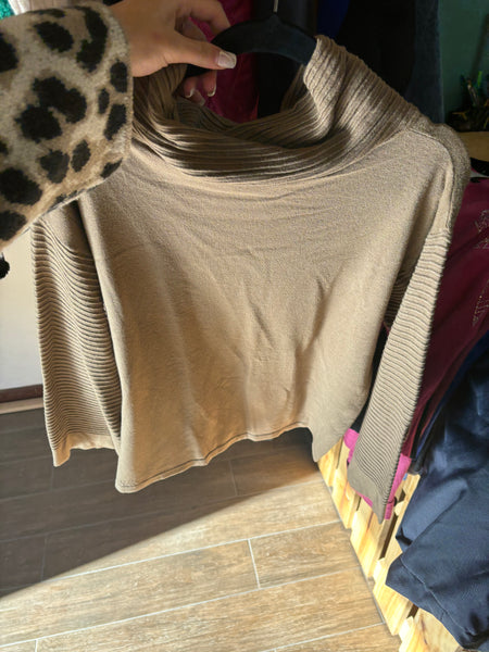 Sweaters cuello